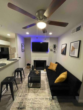 Lower Greenville 1 bedroom Apt